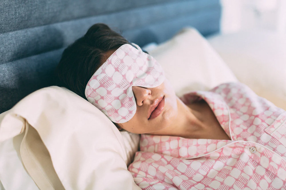 Mulberry Silk Eye Mask - Jaipur Pink - Image 2
