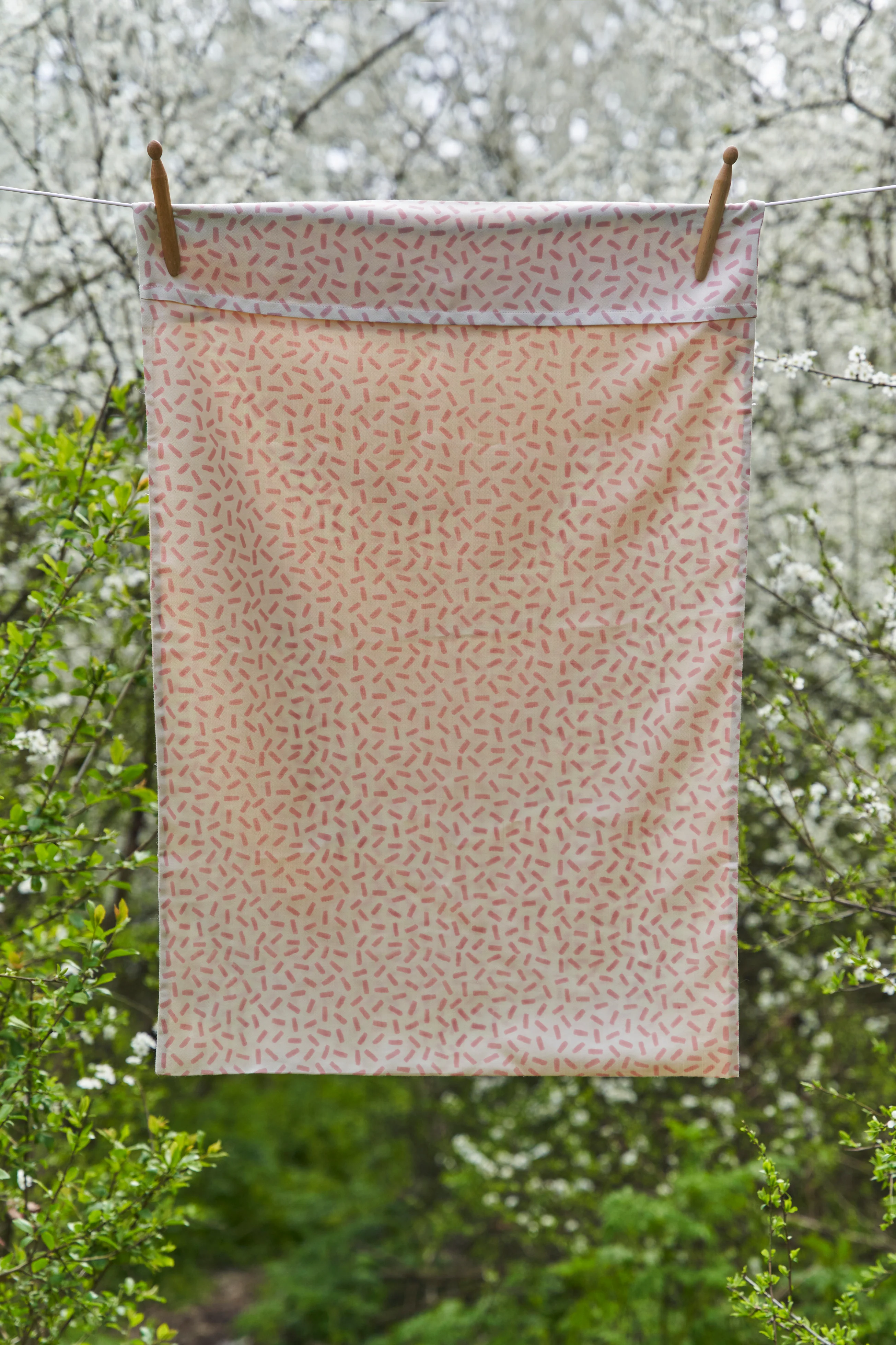 Mulberry Silk Pillowcase Kingsize 51cm x 91cm Ooty Blush - Image 3